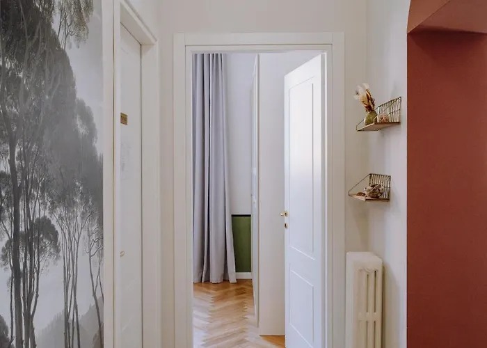 Modern In Cornelia Apartment *