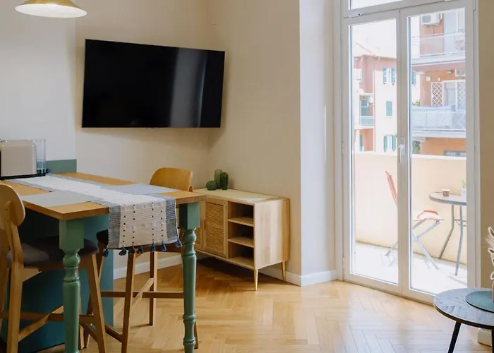 Modern In Cornelia